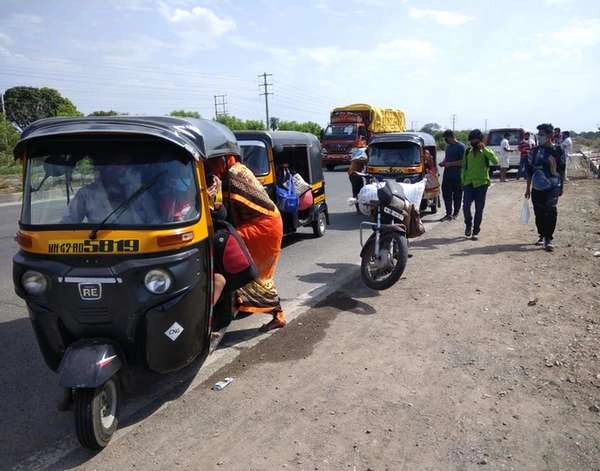 लॉकडाउन की दहशत में पलायन, मुंबई से फिर घर लौट रहे हैं प्रवासी कामगार - migration from mumbai due to Corona Lockdown