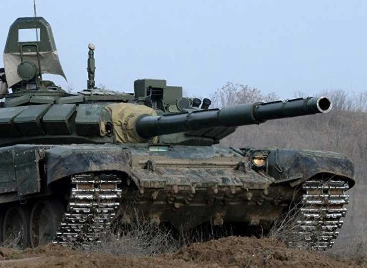 चीन से तनातनी, 14वीं कोर के जवान और टी-72 टैंक तैनात - 14th Corps personnel and T-72 tanks deployed