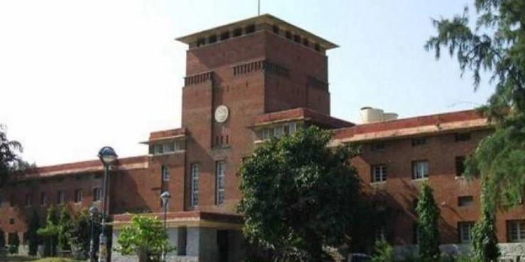 DU : तीसरी कटऑफ लिस्ट जारी, दूसरी सूची के मुकाबले अंकों में 1.5 तक की कमी आई - Delhi University release its third cutoff list for UG admissions 2021