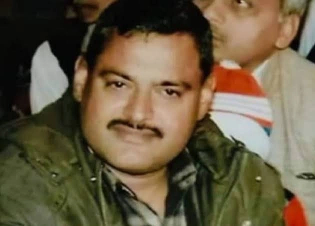 यूपी के कुख्यात अपराधी विकास दुबे का काला अतीत - Vikas Dubey who is behind death of 8 policemen in Kanpur