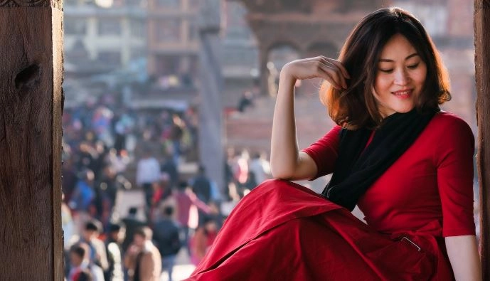 खूबसूरत हाउ यांकी नेपाल में भारत के खि‍लाफ चीन की 'शातिर' चाल - hou yanki