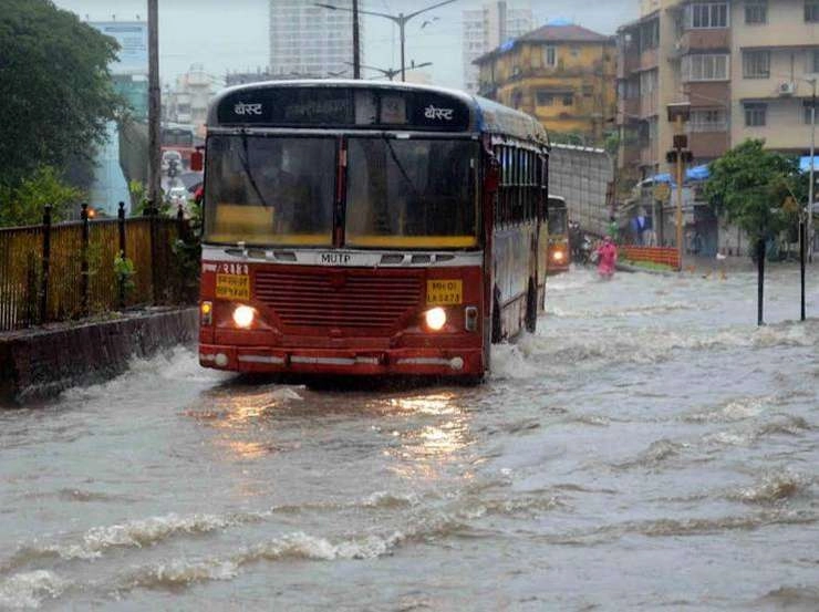 Weather update : मुंबई समेत कई जिलों में भारी बारिश का अलर्ट - Heavy rain alert in many districts including Mumbai