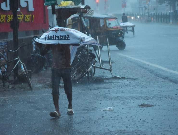 Weather update : ओडिशा में भारी बारिश का अनुमान, मछुआरों को समुद्र में नहीं जाने को कहा गया - Heavy rain forecast in Odisha