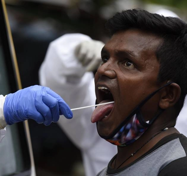 भारत में कोरोनावायरस के 44,879 नए मामले, 81 लाख से ज्यादा संक्रमण मुक्त