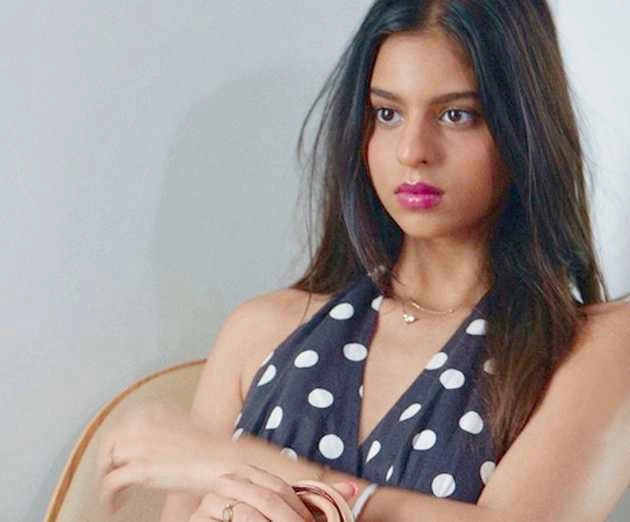 ड्रग्स केस के बीच शाहरुख की बेटी सुहाना खान ने शेयर की अजीब पोस्ट, सोशल मीडिया पर हो रही वायरल - shahrukh khan daughter suhana shares cryptic post about misogyny amid bollywood drug case