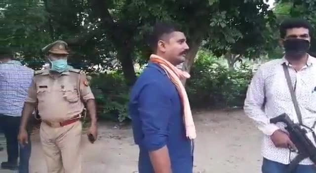 BJP विधायक कृष्णानंद राय की हत्या को अंजाम देने वाला शातिर अपराधी हनुमान पांडे एनकाउंटर में हुआ ढेर...