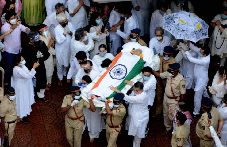 राजकीय सम्मान के साथ पंडित जसराज का अंतिम संस्कार