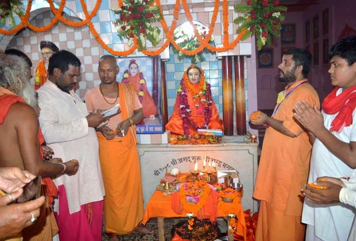 कोरोना के चलते अयोध्या में सादगी से मनी भगवान श्रीचंद्र जयंती