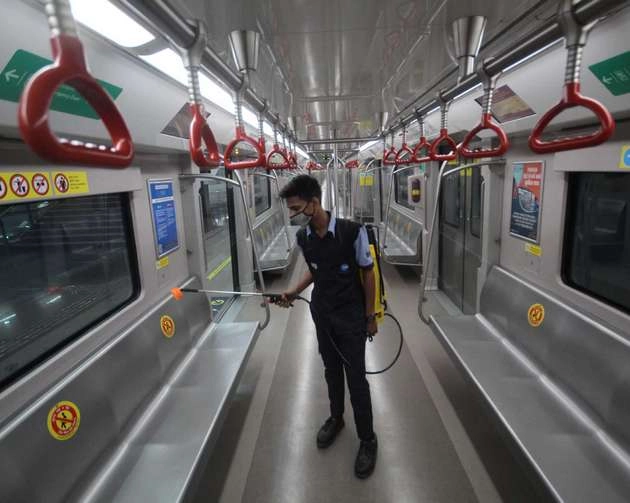 लखनऊ में फिर चलेगी मेट्रो, हर 4 से 5 घंटे में सैनिटाइज होंगे स्टेशन