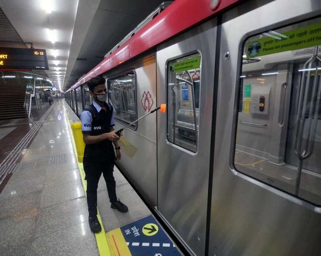 खुशखबर, दिल्ली में येलो लाइन पर Metro की शुरुआत सोमवार से, टाइम टेबल जारी - Metro starts in Delhi on Yellow Line from Monday