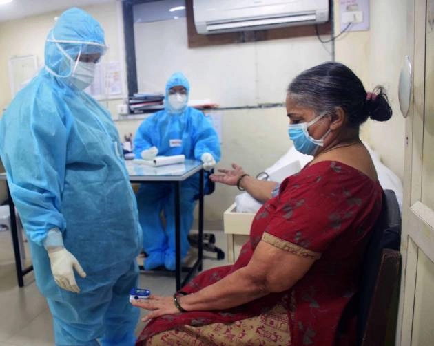 CoronaVirus India update: देश में 89,706 नए कोरोना मरीज, अब तक 33.98 लाख स्वस्थ