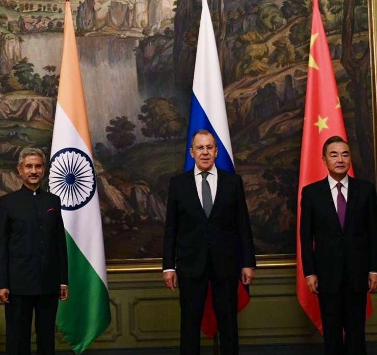 भारत ने संभाली आरआईसी की कमान, चीनी विदेश मंत्री के साथ एस. जयशंकर की बैठक - Jaishankar Meets China Counterpart Amid LAC Standoff