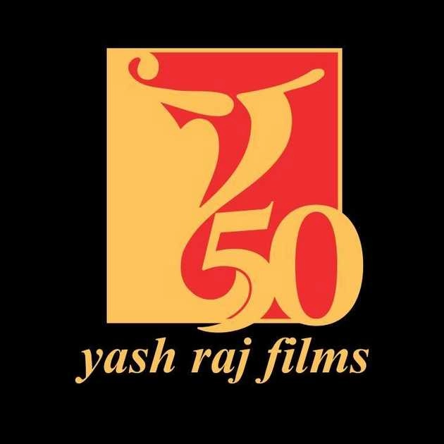 आदित्य चोपड़ा ने लॉन्च किया 'साथी कार्ड', फिल्म इंडस्ट्री में दैनिक वेतन पाने वालों को मिलेगी यह सुविधाएं - yash raj films launches saathi card to financialy support industry workers