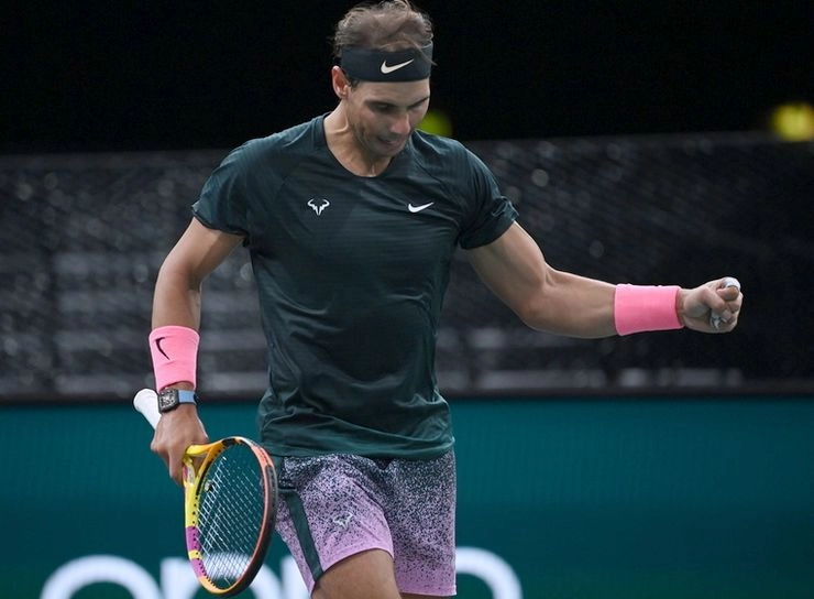 राफेल नडाल पेरिस मास्टर्स टेनिस के क्वार्टर फाइनल में - Rafael Nadal in the quarter-finals of Paris Masters Tennis