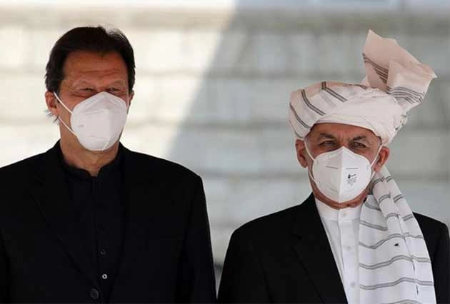 इमरान ख़ान अफ़ग़ानिस्तान को क्या भारत से दूर ले जा रहे हैं? - Is Imran Khan carrying Afghanistan away from India