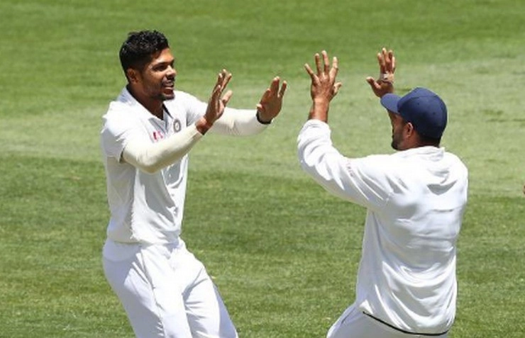 INDvsAUS Test : भारत की बढ़ सकती हैं मुश्किलें, चोटिल होने के बाद मैदान से बाहर गए उमेश यादव - India-Australia Test Match