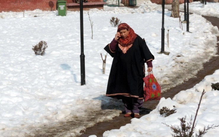 कश्मीर पर बर्फ का पहरा: चिल्लेकलां में भयानक सर्दी से चिल्ला रही कश्मीर वादी