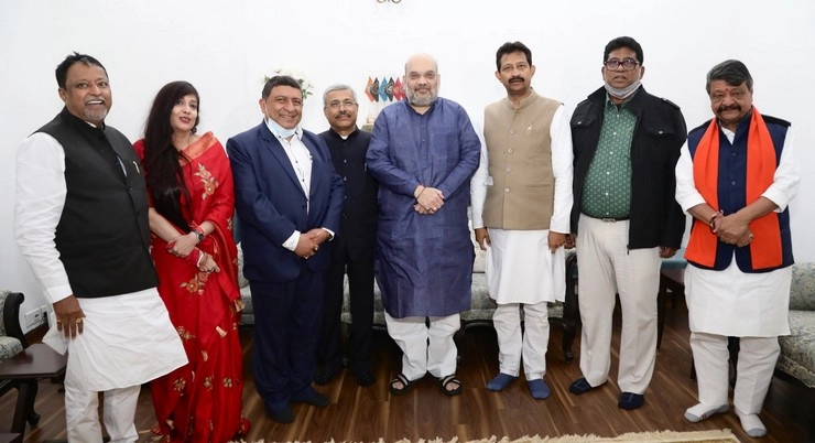 ममता बनर्जी को एक और झटका! राजीव बनर्जी सहित TMC के 5 नेता BJP में शामिल - rajib banerjee and 4 other former trinamool leaders join bjp ahead of west bengal elections