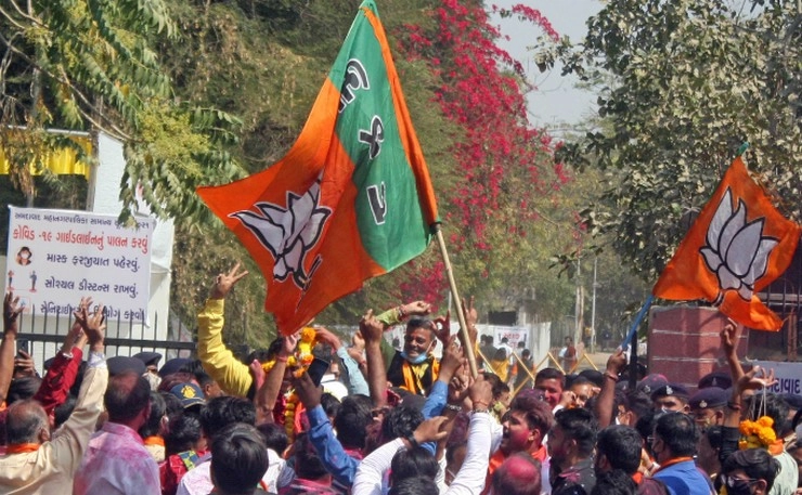 Gujarat Local Body Elections: सभी 31 जिला पंचायत सीटों पर BJP का क्‍लीन स्‍वीप, जीत के लिए तरसी कांग्रेस