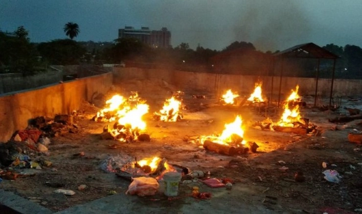 भोपाल : बुधवार को कोरोना प्रोटोकॉल के मुताबिक 137 शवों का हुआ अंतिम संस्कार - As many as 137 bodies were cremated in Bhopal on Wednesday according to the Corona Protocol