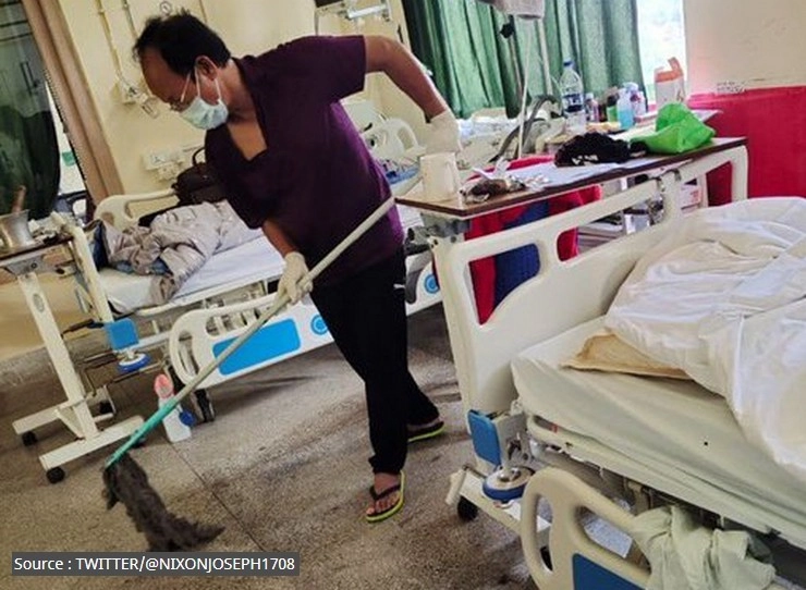 कोरोना का इलाज करवा रहे मंत्रीजी ने लगाया अस्पताल में पोंछा, लोगों ने कहा- इनसे सीखें देश के नेता - viral photo of mizoram minister mops hospital people appreciate
