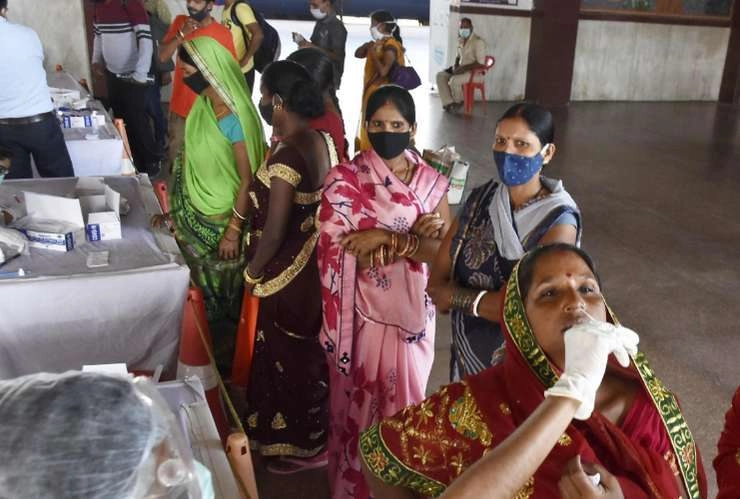 Delhi में चौथे दिन कोरोना से कोई मौत नहीं, सामने आए संक्रमण के 55 नए मामले