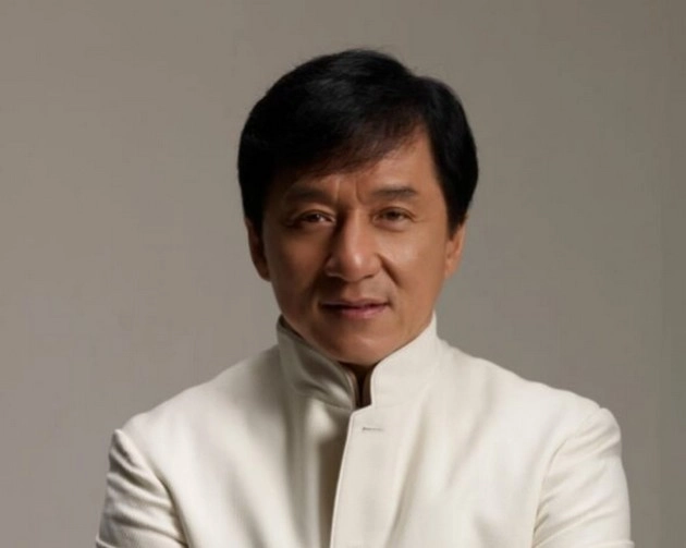 राजनीति में एंट्री चाहते हैं जैकी चैन, चीन की CPC को बताया महान - Jackie Chan wants to join Politics
