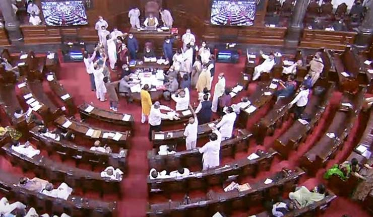 संसद में हंगामे पर केंद्रीय मंत्रियों ने कहा- विपक्ष माफी मांगे, नियम तोड़ने वालों पर सख्त कार्रवाई हो... - Statement of Union Ministers on the uproar in Parliament