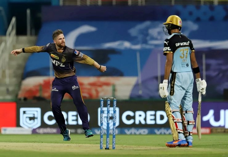कोलकाता नाइट राइडर्स की रॉयल चैलेंजर्स बैंगलोर पर 9 विकेट से एकतरफा जीत - KKR defeats RCB by 9 wickets