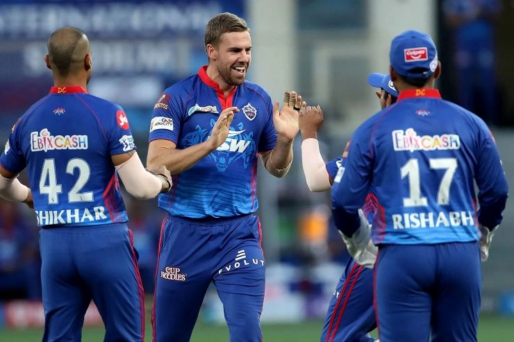 दिल्ली कैपिटल्स ने चेन्नई के खिलाफ टॉस जीतकर पहले गेंदबाजी चुनी