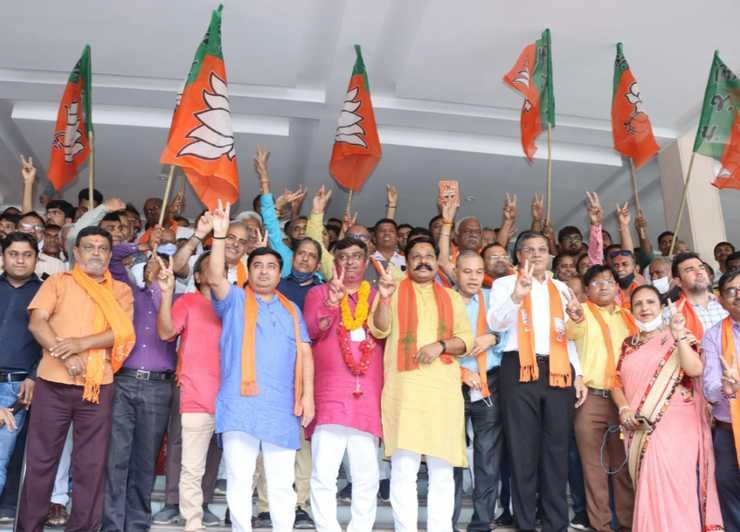 Gandhinagar election result | गुजरात निकाय चुनाव में BJP का जलवा, कांग्रेस को लगा करारा झटका, 3 पर सिमटी AAP