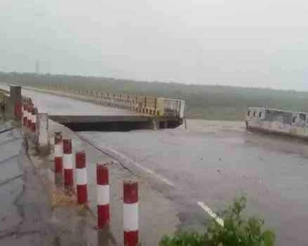 उत्तराराखंड में कुदरत ने मचाई तबाही, गौला नदी में टूटे पुल ने फिर अवैध खनन पर उठाए सवाल - Heavy rain in Uttarakhand