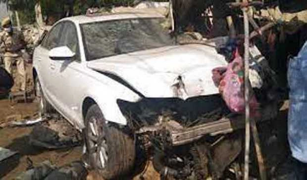 जोधपुर में ऑडी कार की टक्कर से 1 की मौत, 8 घायल - 1 killed in an Audi car collision in Jodhpur