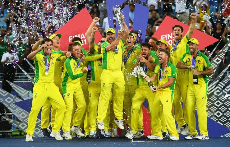 आखिर ऑस्ट्रेलिया ने पहला टी-20 विश्वकप जीत ही लिया, क्रिकेटर्स से लेकर फैंस ने दी बधाईयां - Australia tastes optimum success for the very first time in T20 format
