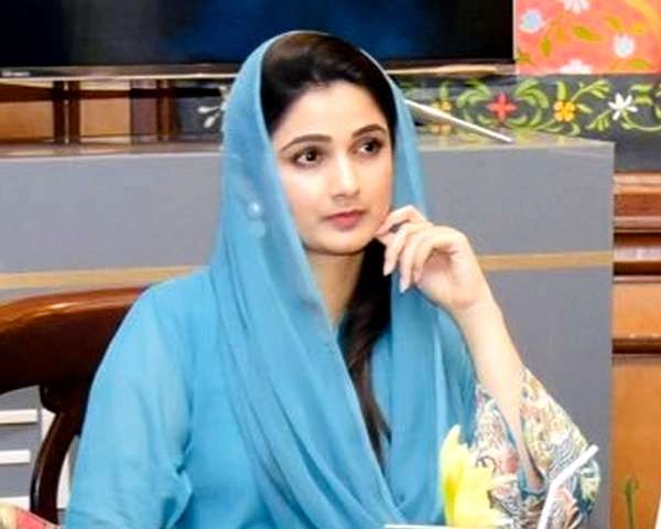 पाकिस्तान में हो रहा है महिला विधायक का अश्लील वीडियो वायरल - Pakistani Politician Sania Ashiq Private Video Viral | Webdunia Hindi