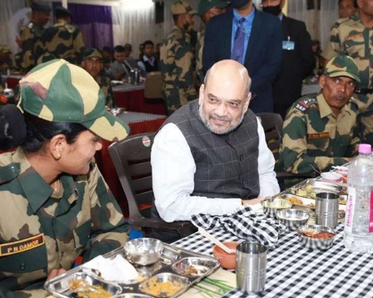 गृहमंत्री अमित शाह जैसलमेर के रोहिताश बार्डर पर BSF जवानों संग बिताएंगे रात, उनके साथ किया भोजन