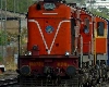 जामताड़ा में ट्रेन की चपेट में आए 12 लोग, आग की अफवाह से कूदे
