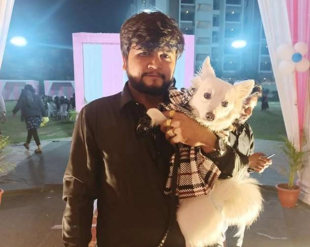 7 लाख खर्च कर कुत्ते का जन्मदिन मनाया, कोरोना प्रोटोकॉल भी तोड़ा, 3 गिरफ्तार - dogs birthday celebration in Ahmedabad