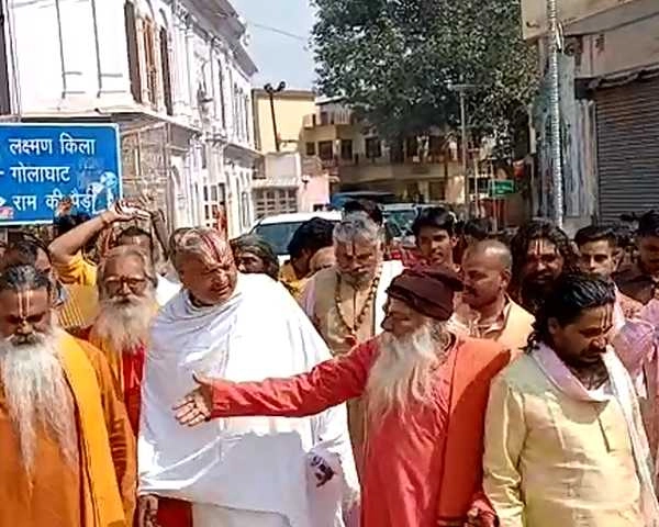 अयोध्या विधानसभा में संत-महंतों ने संभाली भाजपा के पक्ष में कमान - Saints campaigned in favor of BJP in Ayodhya