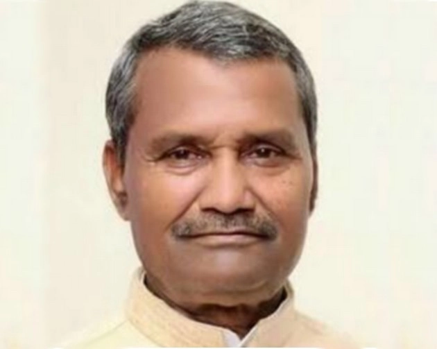 UP में पूर्व मंत्री रमापति शास्त्री को बनाया प्रोटेम स्पीकर - Former minister Ramapati Shastri made pro tem speaker in Uttar Pradesh