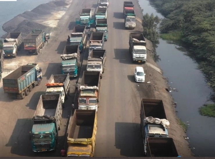 भारत की पहली 'स्टील सड़क', 6 लेन का 1 KM लंबा बनाया गया रोड - Gujarat Gets India s First  Steel Road, Could Be A Gamechanger