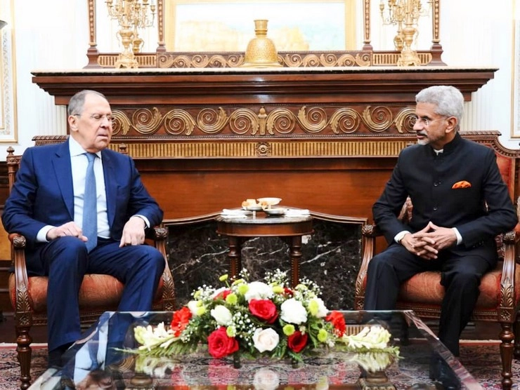 भारत को रूस का स्पेशल ऑफर, क्रूड ऑइल सस्ती दरों पर देने की पेशकश - Russia's special offer to India