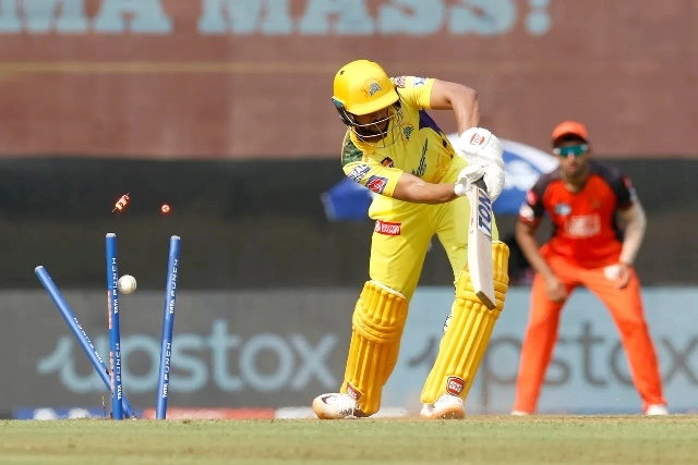 चेन्नई टीम के फिर बुरे हाल, हैदराबाद के खिलाफ एक भी बल्लेबाज नहीं बना पाया पचास