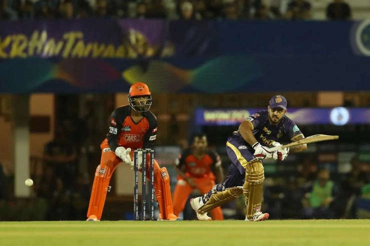 आखिरकार फॉर्म में आए नितीश राणा, कोलकाता ने हैदराबाद के खिलाफ जड़े 175 रन - Nitish Rana returns to the form with a quick fire fifty four against Hydrabad