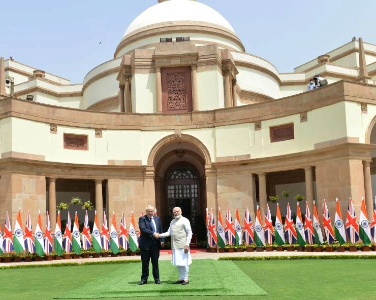 धन्यवाद, मेरे दोस्त नरेन्द्र... सचिन तेंदुलकर और अमिताभ जैसी फीलिंग आ रही है - British Prime Minister Boris Johnson pleased with the welcome in India