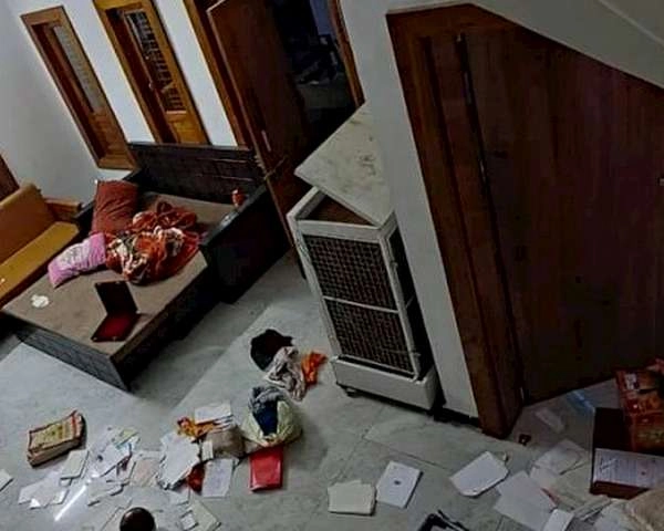 मप्र में IRS अधिकारी मीना के घर हमला, पूर्व BJP विधायक पर लगा आरोप