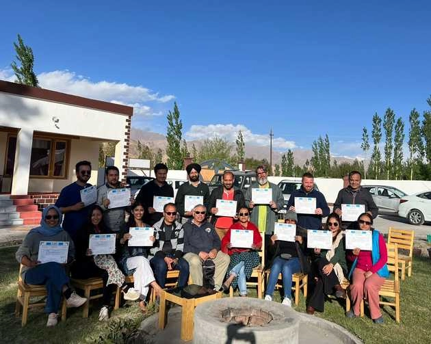 लद्दाख में 5 दिवसीय प्रशिक्षण शिविर संपन्न, इंदौर से नीरज राठौर हुए सम्मिलित - 5 day training camp concluded in Ladakh