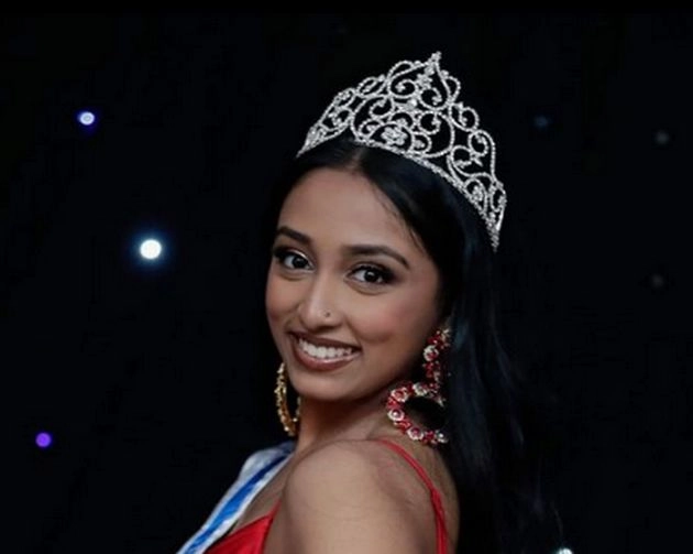 वर्जीनिया की आर्या वालवेकर बनीं ‘मिस इंडिया यूएसए’ - Aarya Walvekar miss india usa 2022
