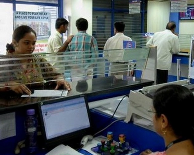 गुजरात विधानसभा चुनाव : बैंकों को संदिग्ध लेनदेन की जानकारी देने का निर्देश
