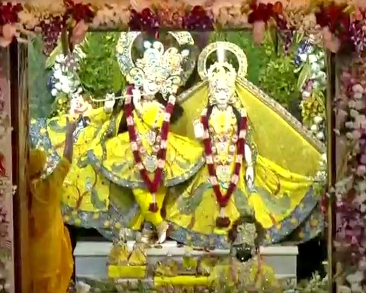 देशभर में श्रीकृष्ण जन्माष्टमी की धूम, मंदिरों में दर्शन के लिए उमड़े श्रद्धालु - The festival of Shri Krishna Janmashtami is being celebrated with great pomp across the country